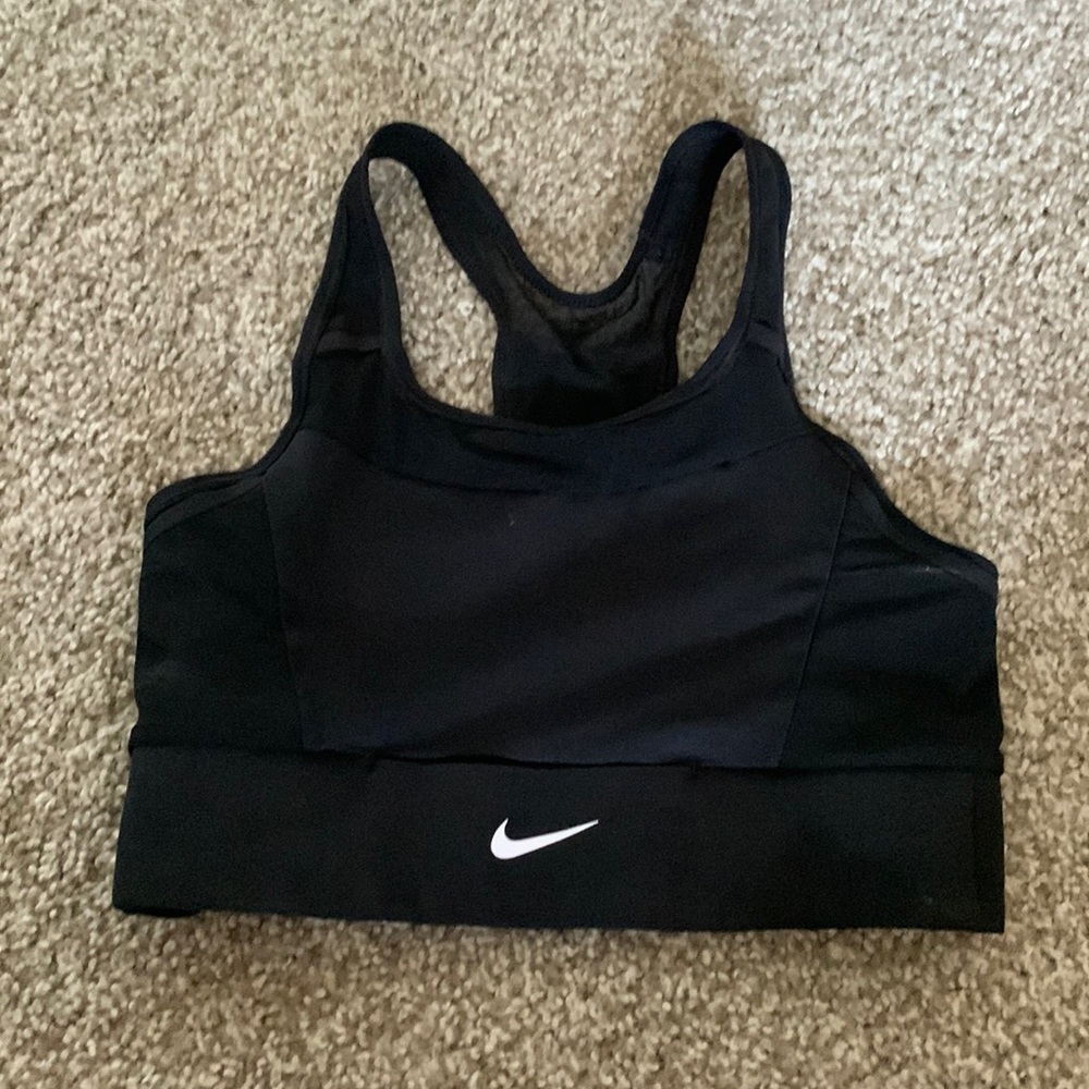 Black Nike sports bra
